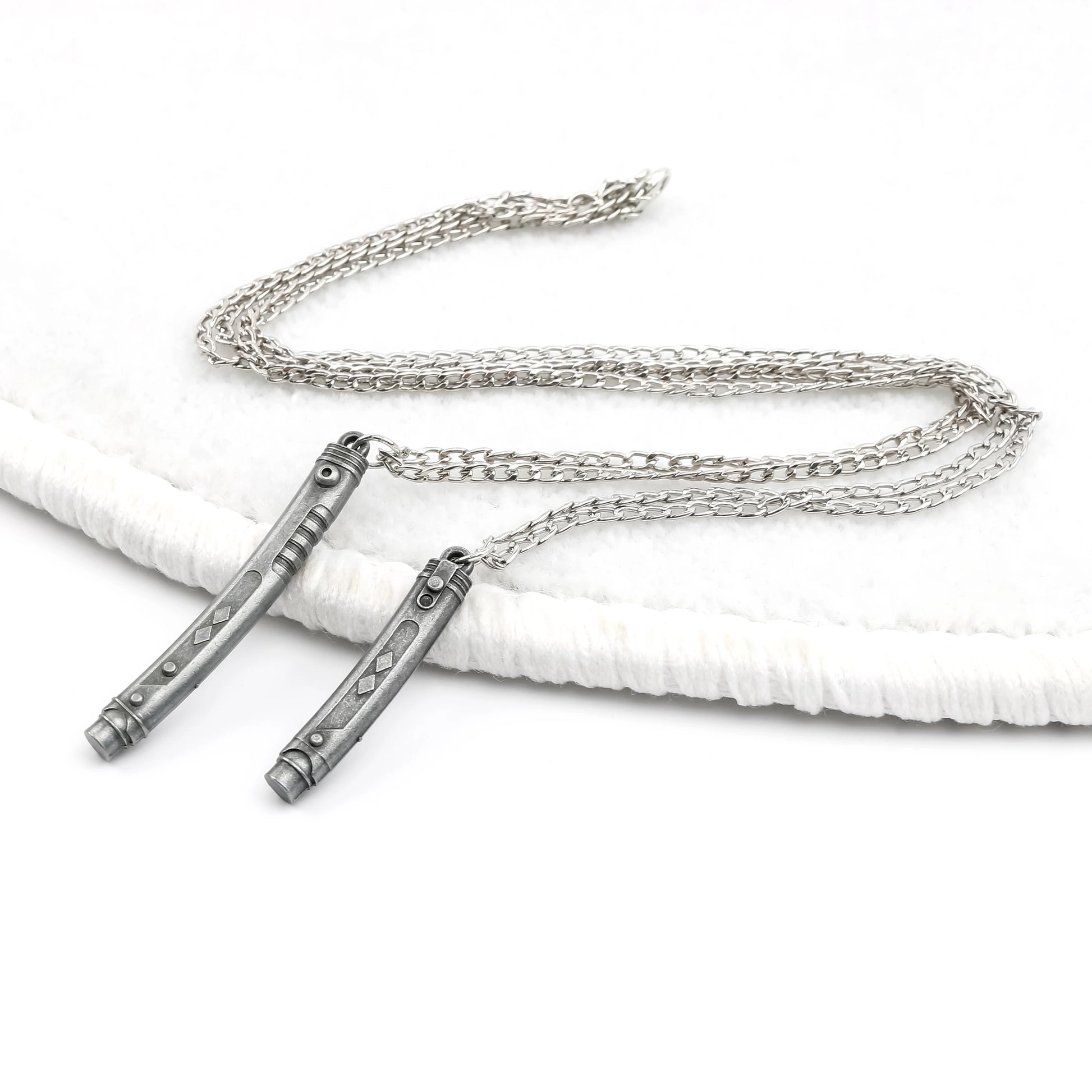 Kenobi Neopixel Lightsaber Replica | Metal Necklace | Cosplay Accessories | Flashing Saber Ornament | Unisex Jewelry | Custom Lightsaber Collection | Luke Skywalker Inspired