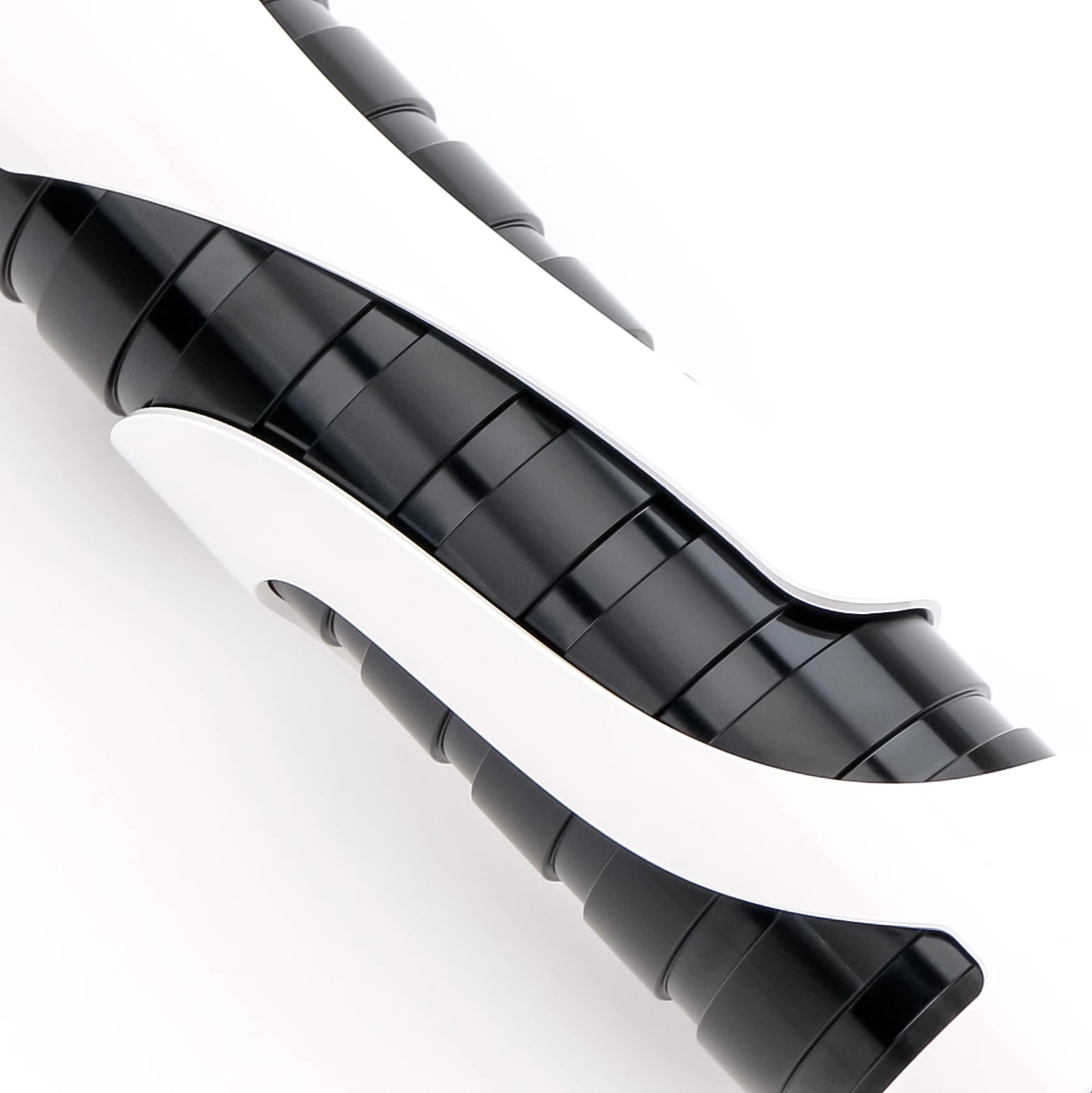 Customizable Neopixel Lightsaber Replica | Bluetooth | Sound Effects & Smooth Swing | LED Strip Blade